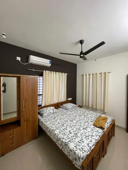 A third air-conditioned bedroom at Beach Walk